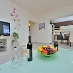 Villa Dalmatina *