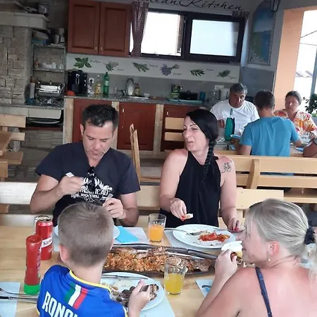 Dalmatina Mit Pool Villa