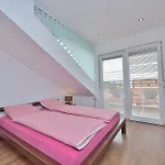 Dalmatina Mit Pool Вілла Задар