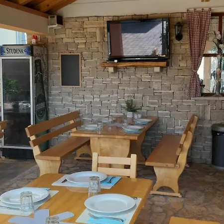 Вилла Dalmatina Mit Pool *