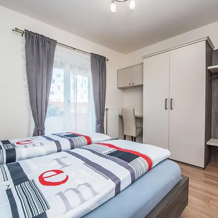 Dalmatina Mit Pool Villa