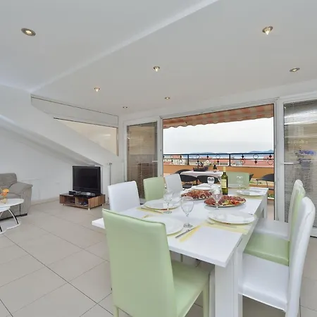 Dalmatina Mit Pool * Zadar