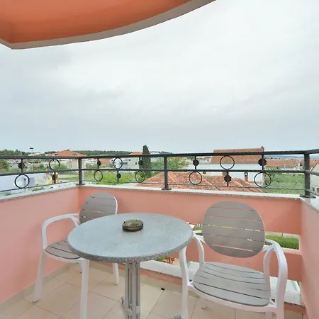 Dalmatina Mit Pool Villa *